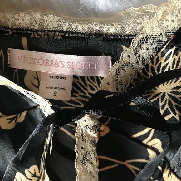 Victoria’s Secret Fly Away Lingerie XS - Picture 2 of 7